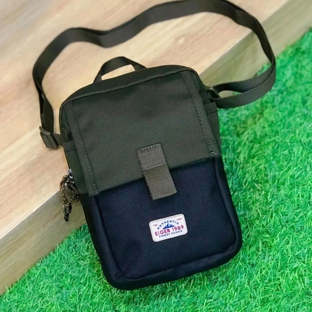 TAS SELEMPANG WANDERDRIFT 3.1 TRAVEL POUCH UNISEX