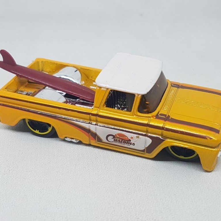 Hotwheels Custom '62 Chevy Pickup (Collector Most Wanted)