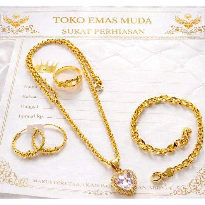 Set Perhiasan Wanita Lengkap Kalung Liontin Permata Love Perhiasan Premium Elegan Lapisan Emas Muda 