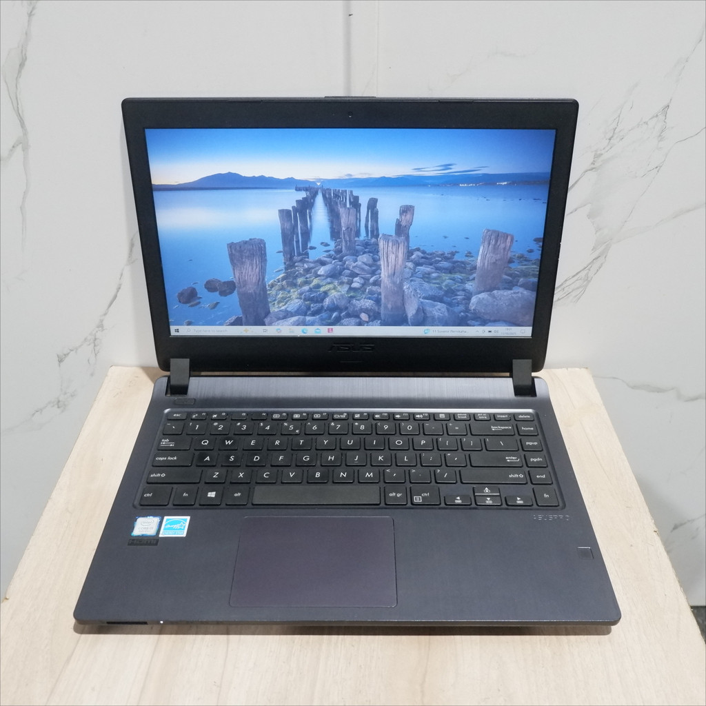 Laptop Asus PRO P1440FA Intel Core i5-8265U Ram 16Gb SSD 512Gb Normal Siap Pakai - Laptop Murah Berg