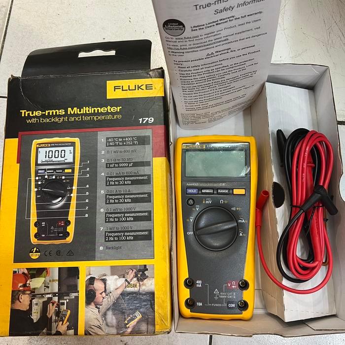 FLUKE 179 TRUE RMS DIGITAL MULTIMETER