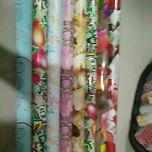 BERMUTU Kertas Kado Hello kitty my melody Unicorn dll