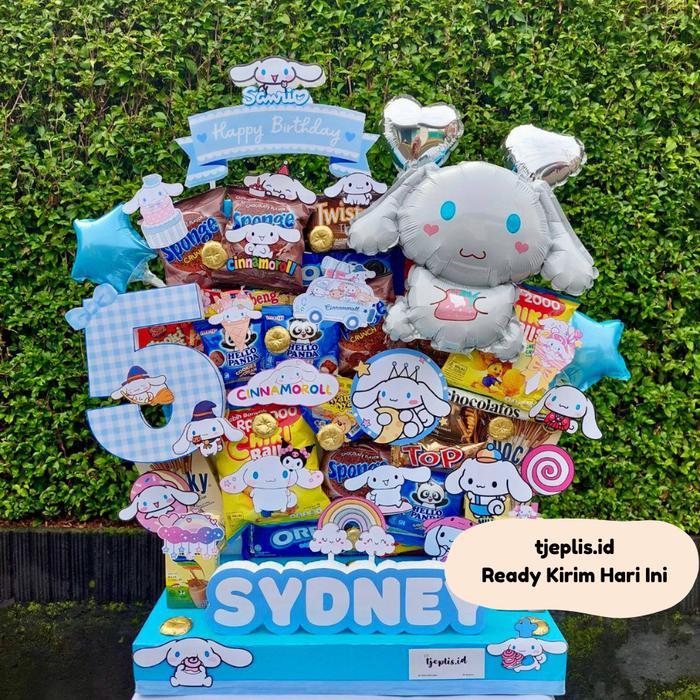 Mading Snack / Tower Snack / High Wall Snack + Balon Foil Birthday Ulang Tahun Anak - Kuromi