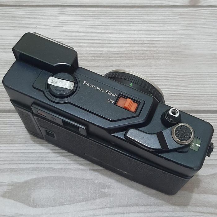 Kamera Analog Ricoh F50