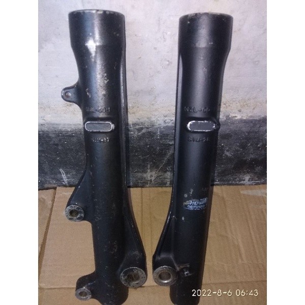 bottom shock/skok depan Vario 125 old.kzl.barang second copotan original