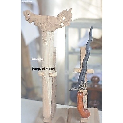 KERIS SINGO AMBORO WILAH BAJA warangka naga ukir full mhr murah 500rb