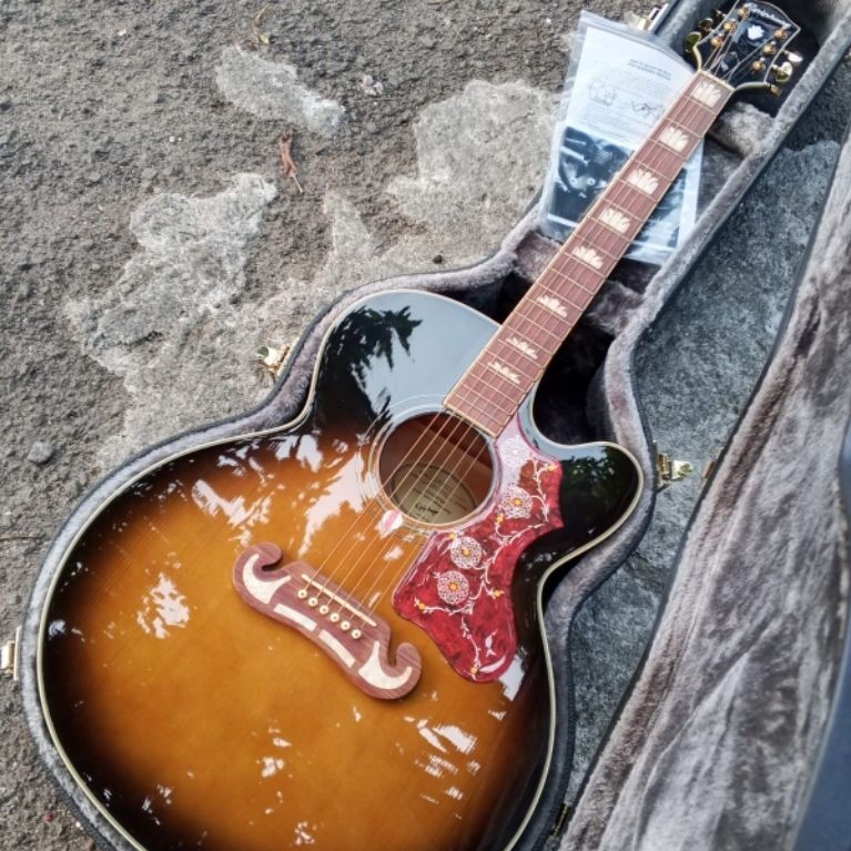 Akustik Elektrik Epiphone EJ 200SCE VS Body Super Jumbo
