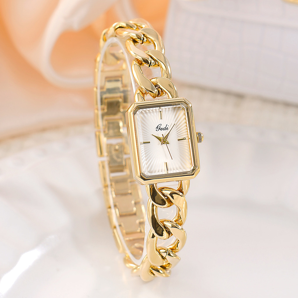Jam Tangan Gelang Gaya Chanel Emas Gaya Baru Swiss Jam Tangan Mewah Ringan Dial Persegi Kecil Jam Ta