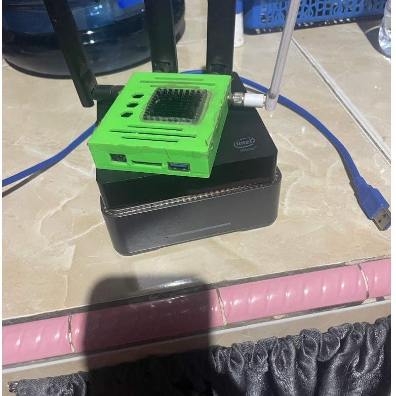 modem rakitan 5g dell dw dan 2 mini pc