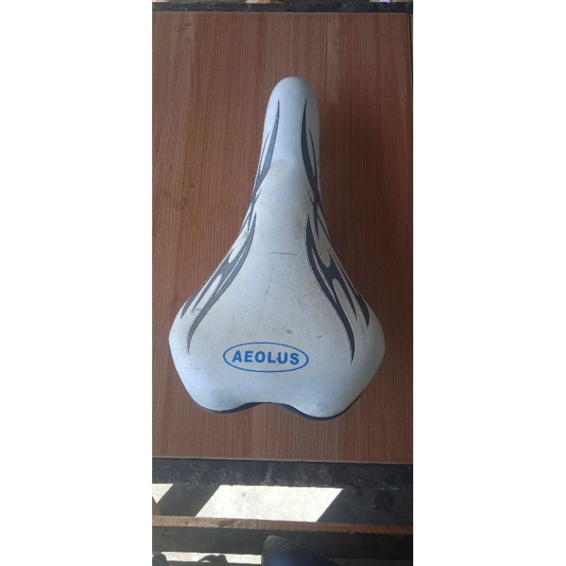 sadel sepeda mtb atau balap jadul nos