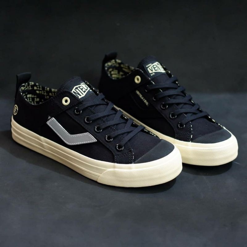 Sepatu Ventela Evil Low Papa Gading Vantela Evil x Gading Low Black Ventella Gading