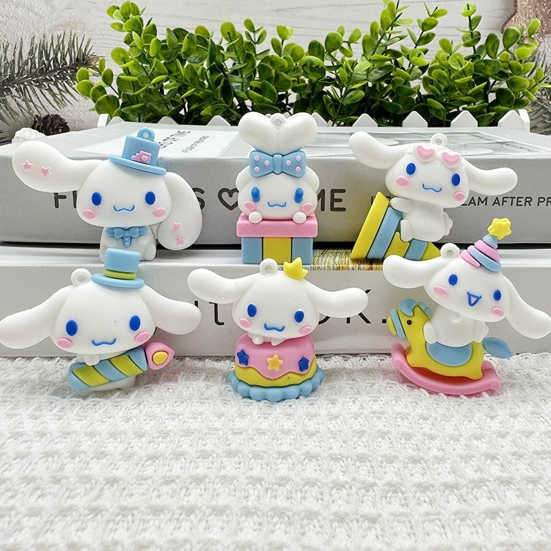 Sanrio Cinnamoroll Doll Decoration Anime Action Figure Cute Toy Q Figurals Schoolbag Key Decoration 