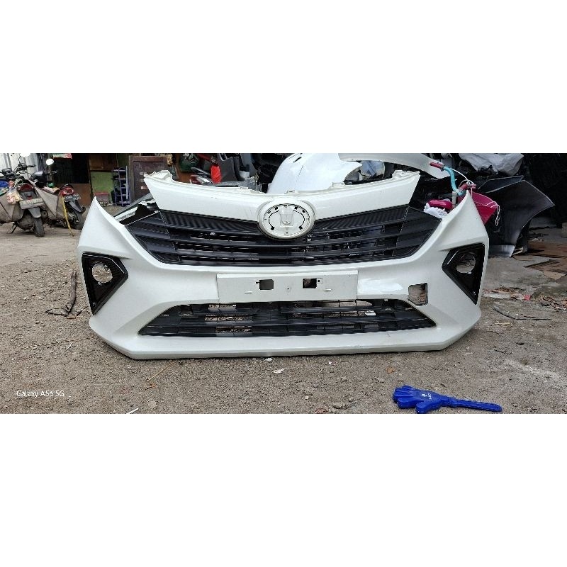 bemper depan sigra 2019 2020 2021 2022 2023 2024