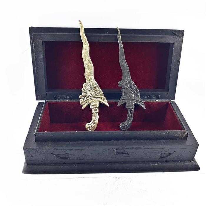Sepasang Keris Nagasasra Singa Barong Kecil Kotak Barang Antik Kayu Ma ng4