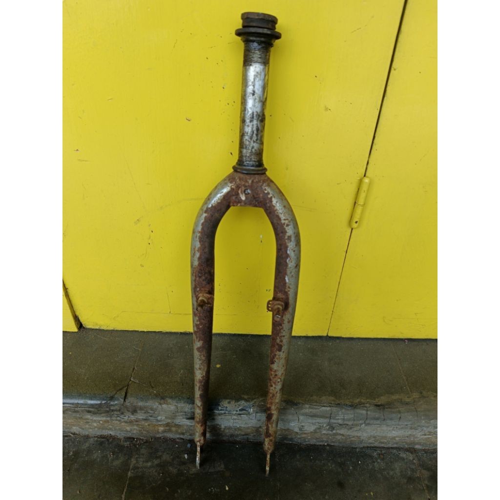 fork sepeda mtb 26 chrome minus karat
