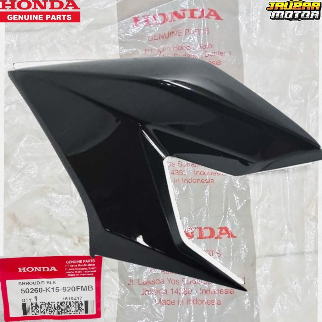 COVER BODY SAYAP KUPING TANGKI DEPAN KANAN HITAM NEW CB150R STREETFIRE K15G  50260-K15-920FMB ORIGIN