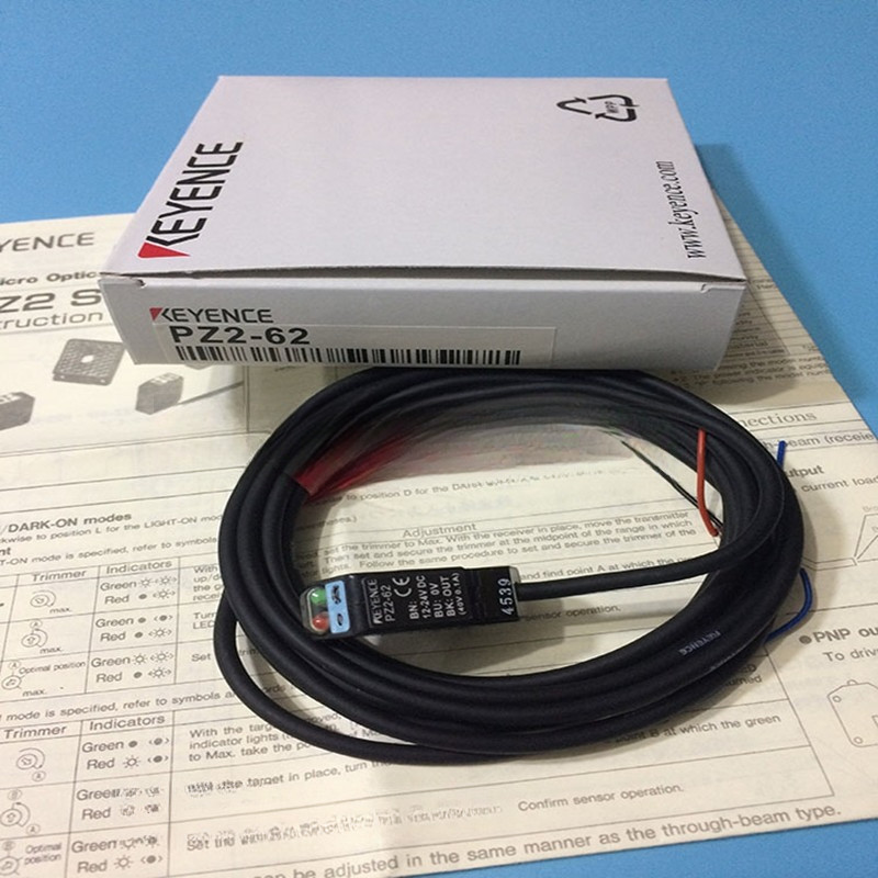 2PCS Keyence PZ2-62 PZ Photoelectric Sensor Good Quality