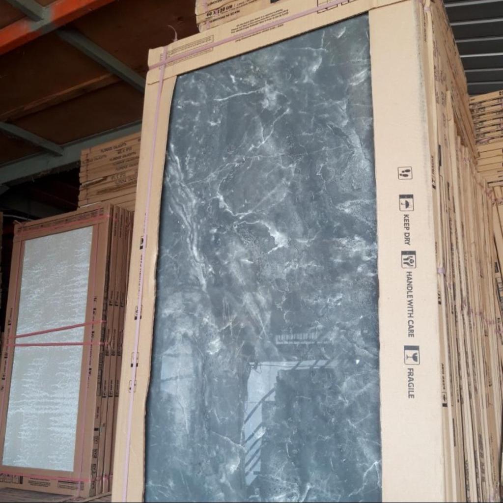 granit indogress 60x120 black Alaska Kw ekonomi textur glossy kilap