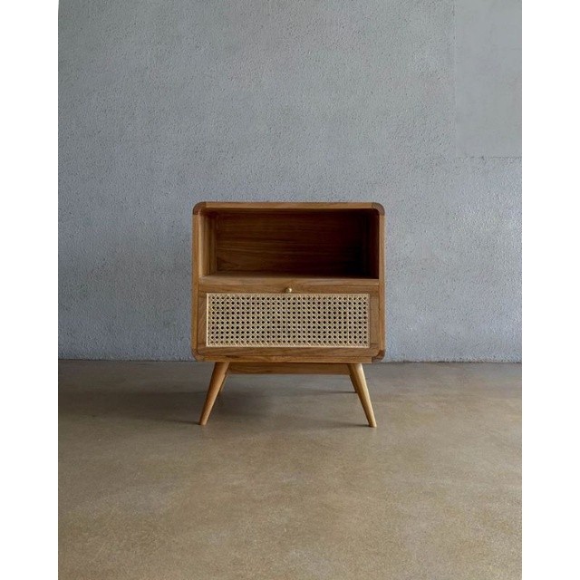 nakas retro rotan minimalis