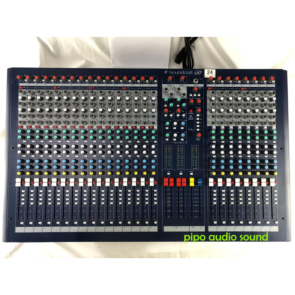 MIXER SOUNDCRAFT LX7 II 24 MIXER 24 CHANNEL LX7ii/24