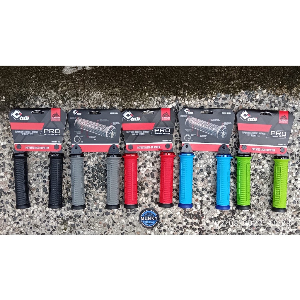 Foto Handgrip grip ODI Pro V2.1 single lock on Grips sepeda MTB seli BMX