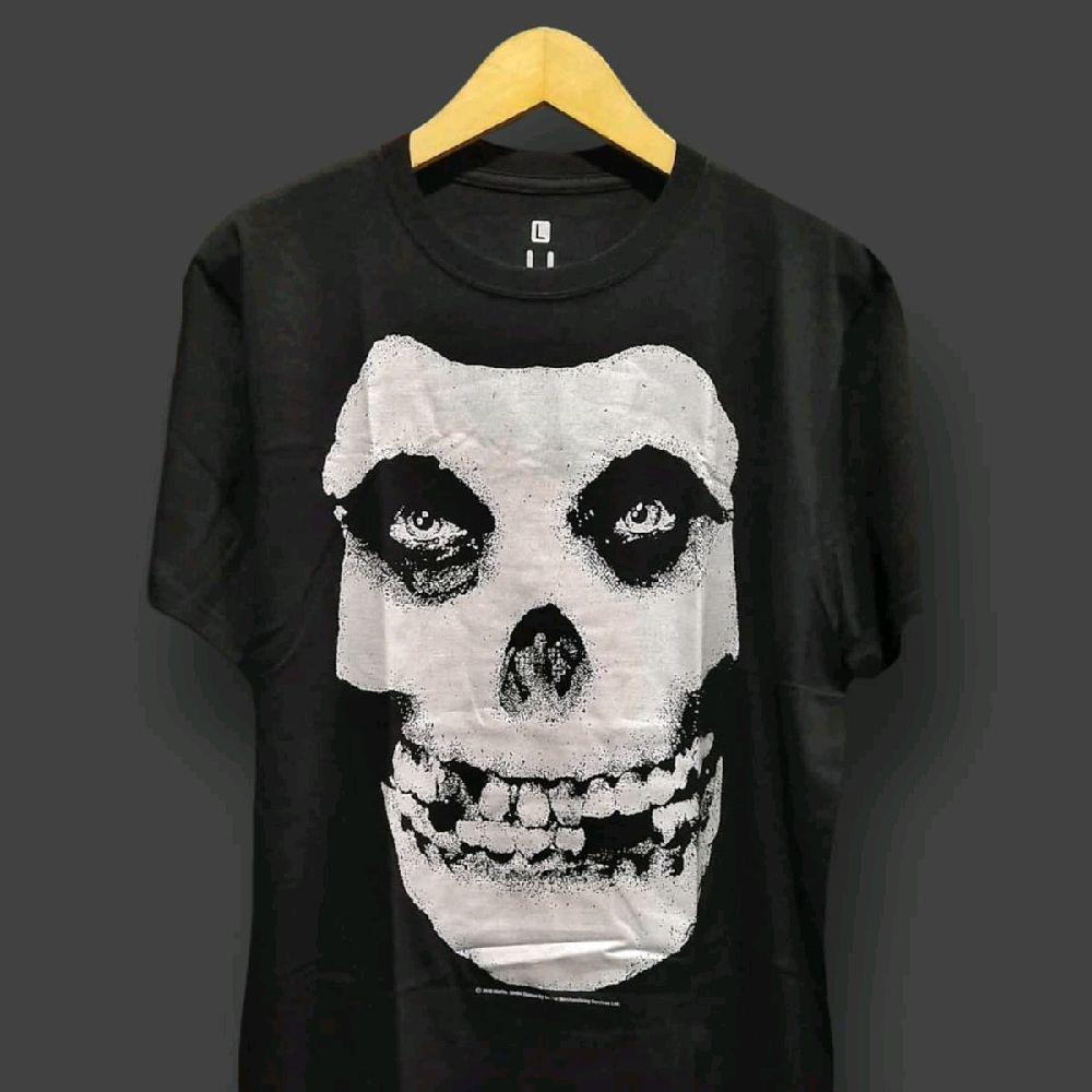 Official Tshirt MISFITS - SKULL