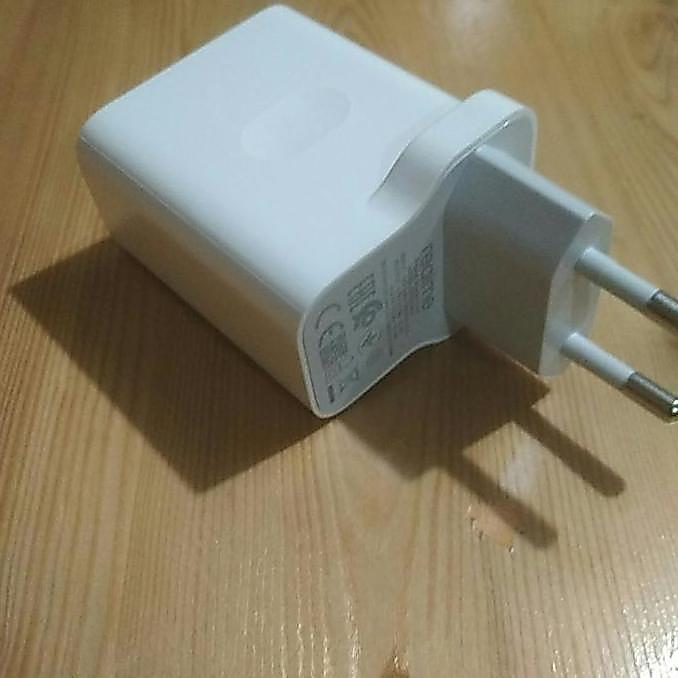 Adaptor Kepala Charger Realme 18W Fast Charging Kepala Charger 18W