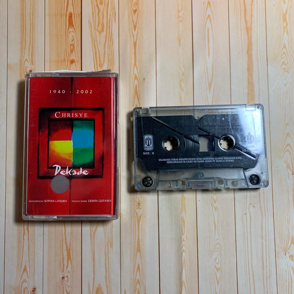 Kaset Pita Chrisye Dekade