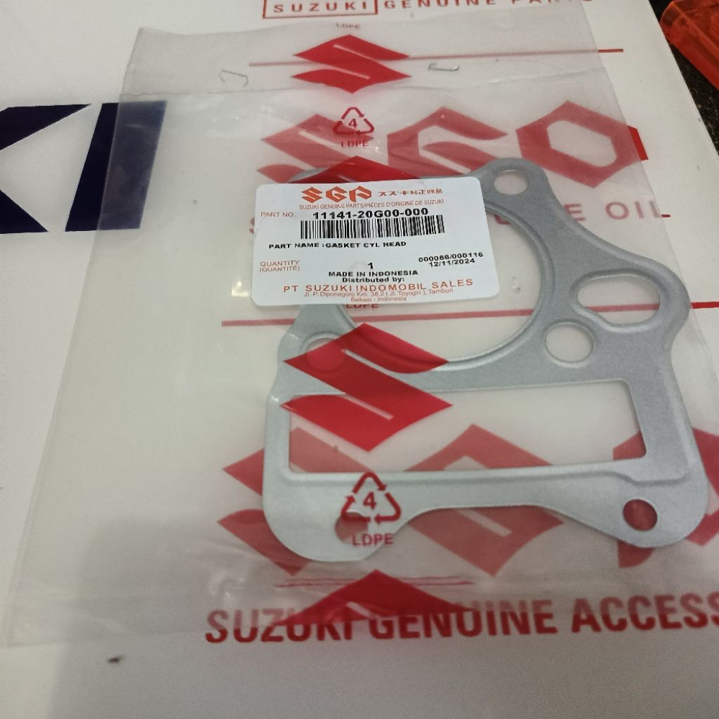 PAKING GASKET BLOK HEAD SHOGUN FD 125 PAKING BLOK HEAD  SUZUKI SHOGUN FD 125 ORIGINAL SGP