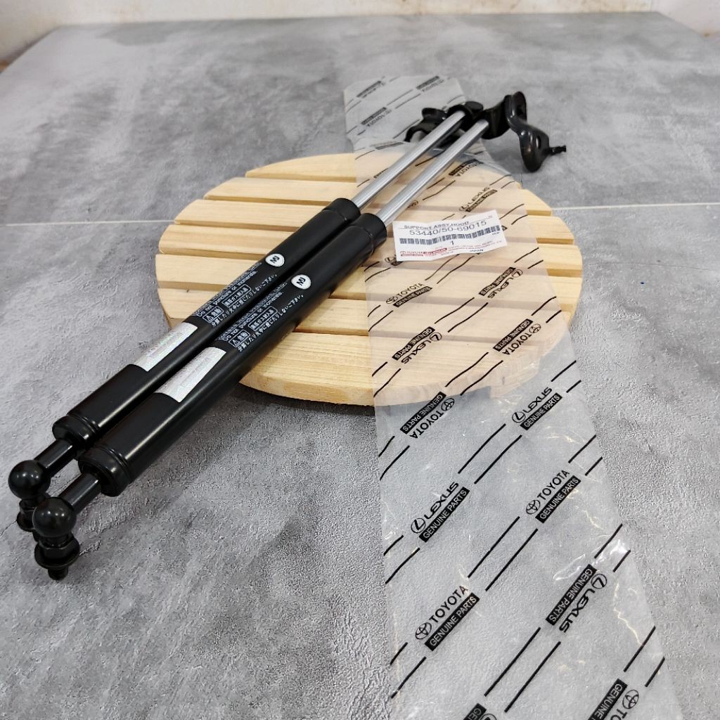 SHOCK KAP MESIN DEPAN HIDROLIK TOYOTA LAND CRUISER HDJ80 69015 1SET