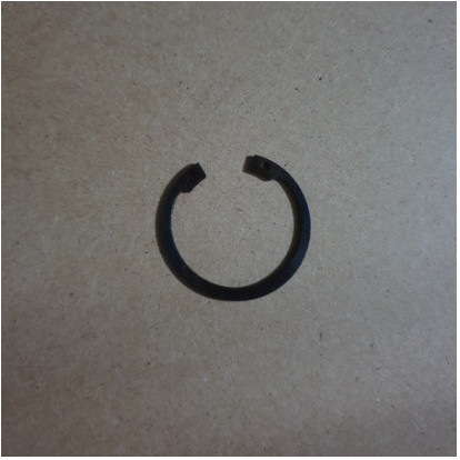 Klip Laher Roda Depan 6202 Vespa Exclusive Excel Snapring Roda Depan 6202