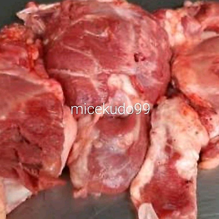 TETELAN DAGING BABI SEGAR PORK FRESH