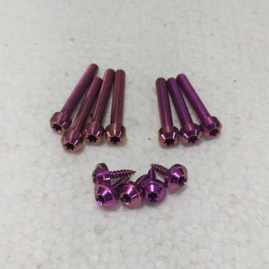 baut titanium gr5 Cover radiator Variasi Vario 125 150