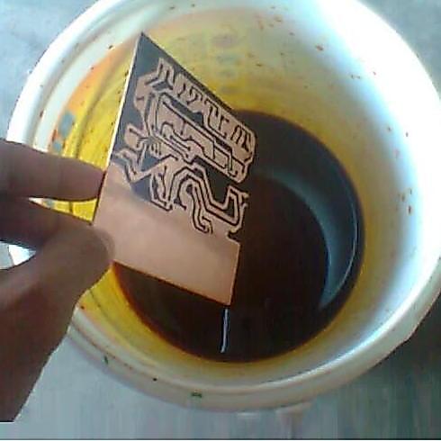 SC PELARUT PCB ETCHING FERIKLORIT FERI KLORIDA FECL3 100GR UNTK CETAK PCB