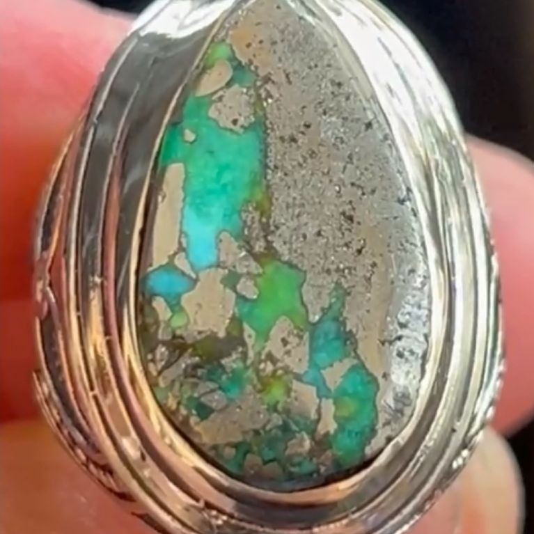 NATURAL CINCIN BARU PIRUS PERSYA BLUE&GREEN PYRITE SERAT PERAK MOTIF YIN YANG  SEGITIGA  AJIB ANTIK