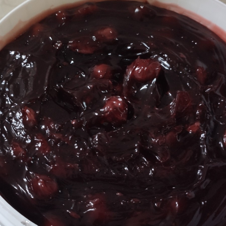 Bakels Les Fruit 50% Dark Cherry / Isian Buah Cherry /Dark Cherry utk Black Forest 300g