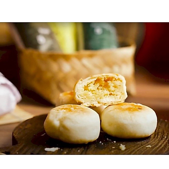 TIARA Pia Khas Malang Kacang Ijo isi 10 ORIGINAL