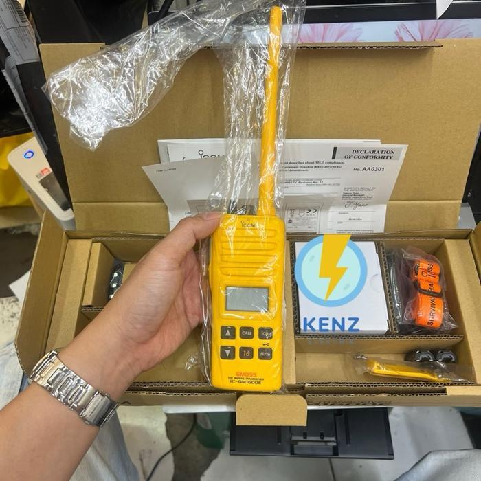 Icom IC-GM1600E Radio VHF Marine GMDSS Kuning