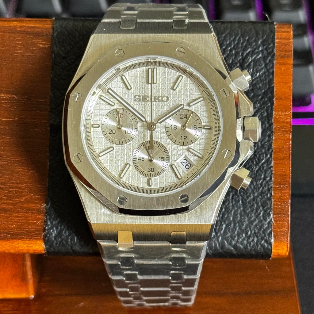 Seiko Oak White VK63 Chronograph