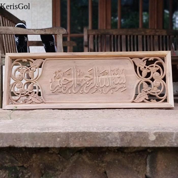 Ukiran tempel, tempel soko, boven pintu jendela hiasan dinding kaligrafi ukiran GL3