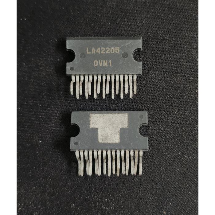 IC LA42205  5W 2-Channel Power Amplifier IC utk Audio Output TV ...ELEKTRO
