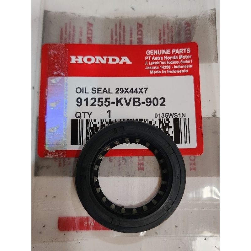 Oil Seal Roda Belakang Vario Beat Scoopy Karbu KVB
