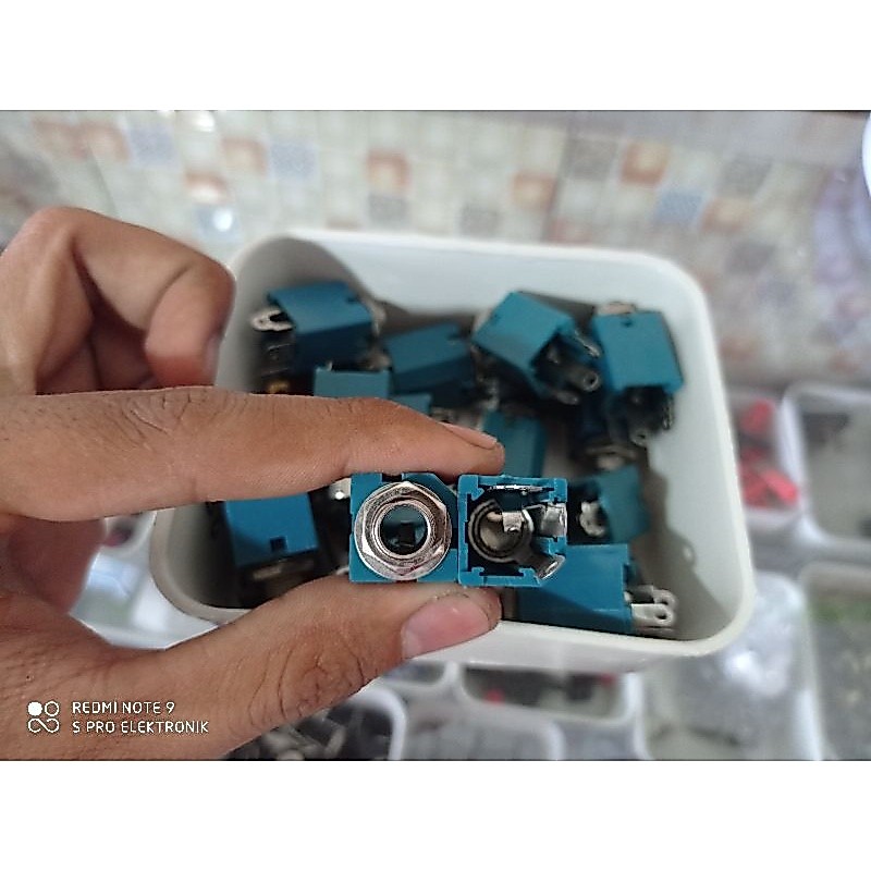 Soket mic socket mic stereo