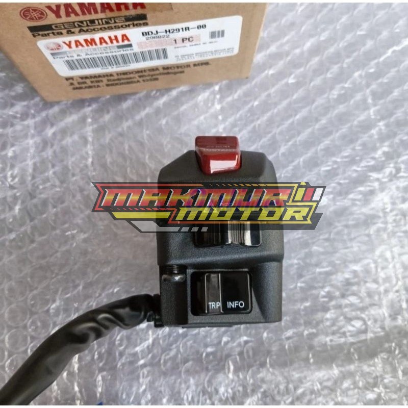 HOLDER SAKLAR KANAN R15M V4 CONNECTED YGP