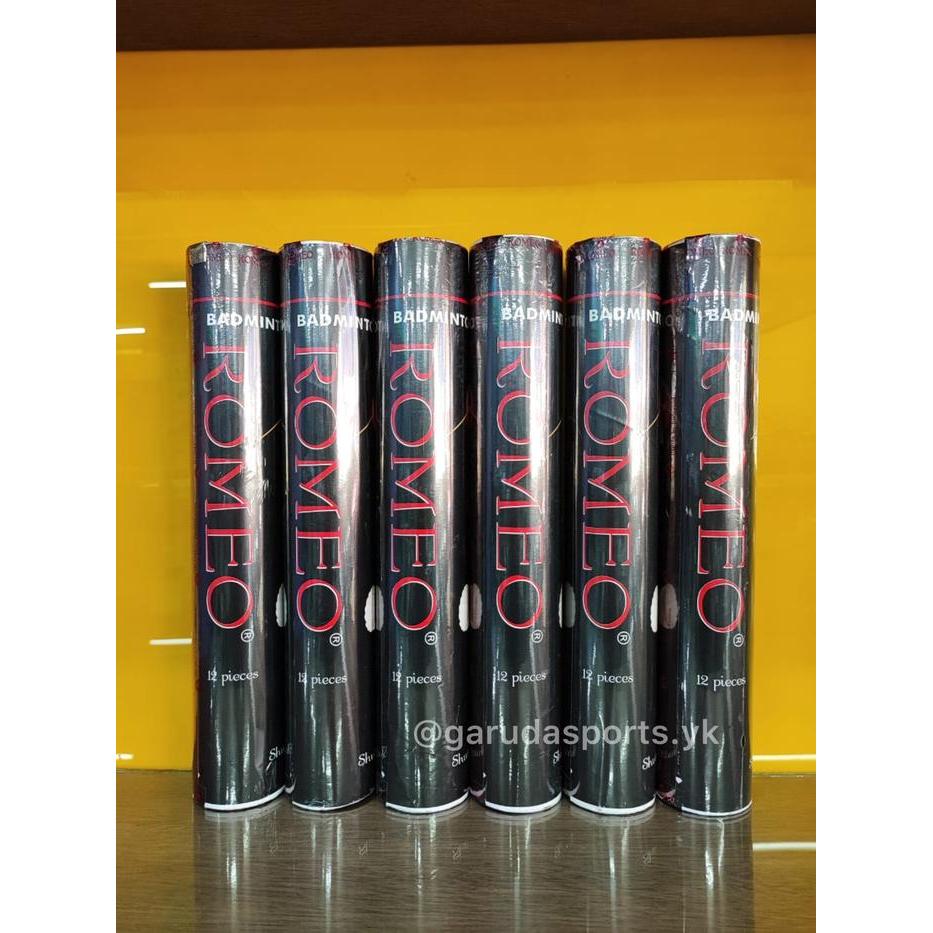 shuttlecock romeo hitam / kok badminton romeo hitam