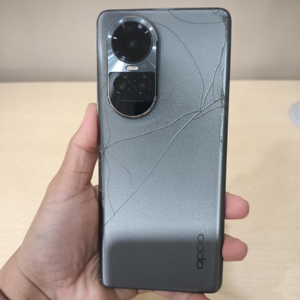 Handphone Oppo Reno 10 Pro 5G Ram 12/256GB ( Batangan, Cek Minus ) 284614