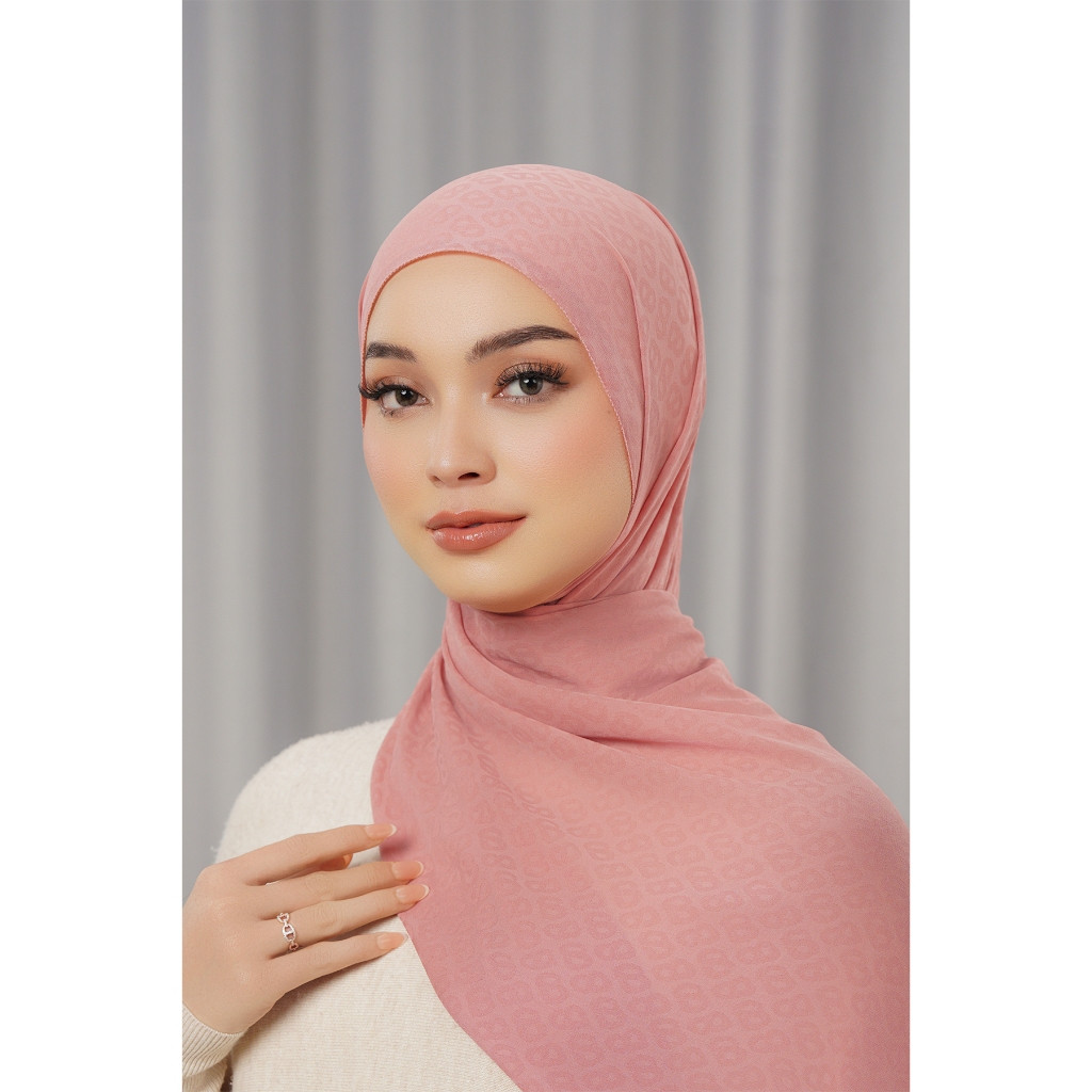 Buttonscarves Georgette Tapis Shawl