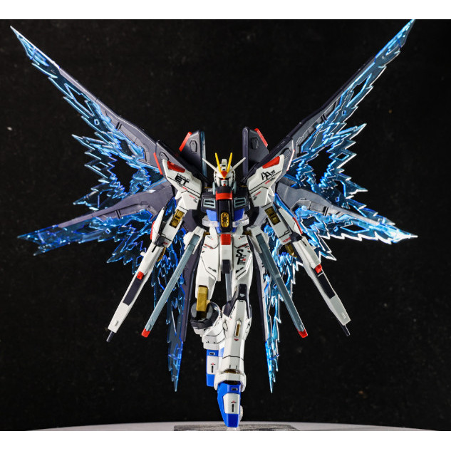 Mainan Model Kit Gundam 201 HG 1/144 Strike Freedom Revive