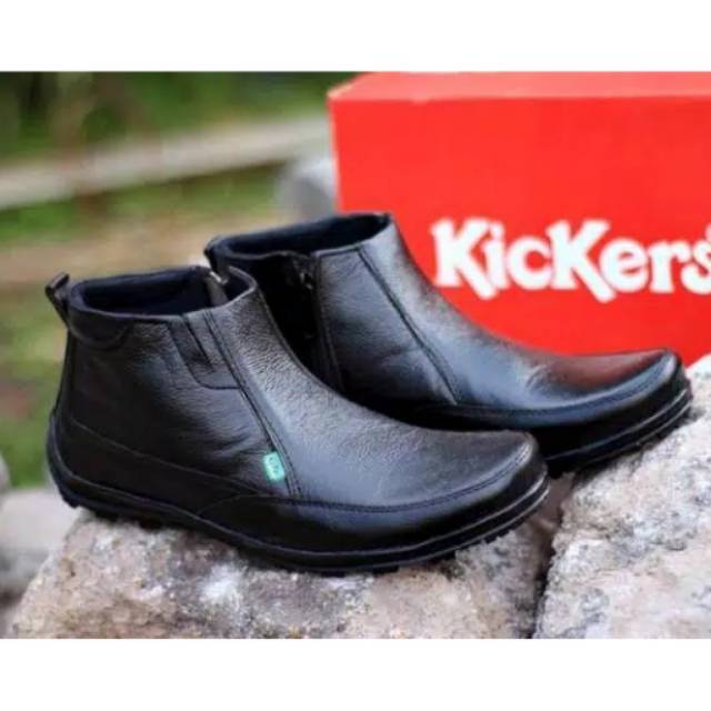 Sepatu Boots Pria Kickers Casual Resleting Semi Boot Kulit Sapi Hitam Murah  wildan