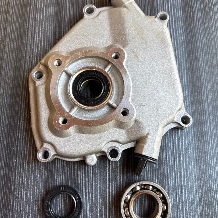 TERLARIS CRANKCASE COVER GX160 GX200 PENUTUP SAMPING BLOK MESIN PENGGERAK GX160 GX200